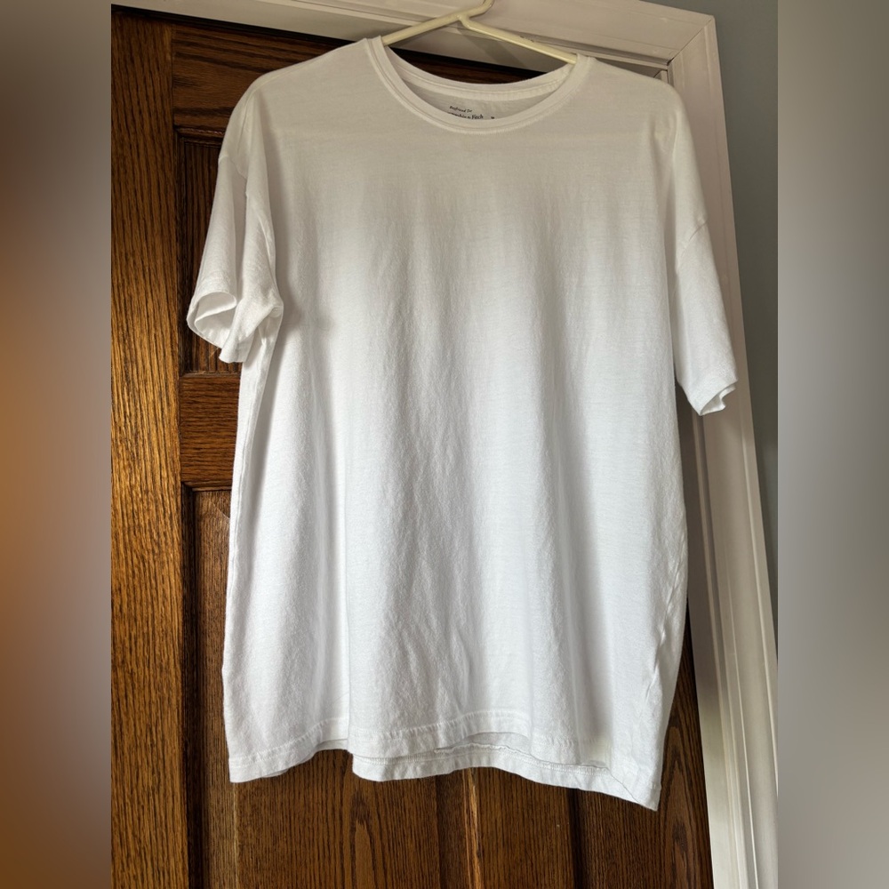 Classic White Women’s Crew Neck T-Shirt